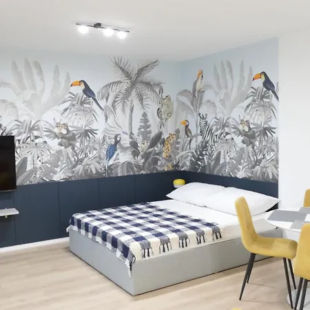 דירה Mistral Residenc 102 *