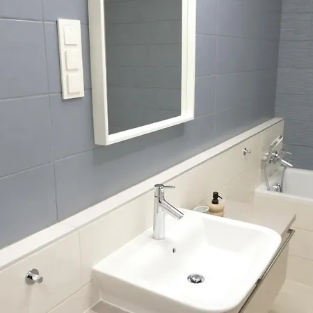 דירה Mistral Residenc 102 *